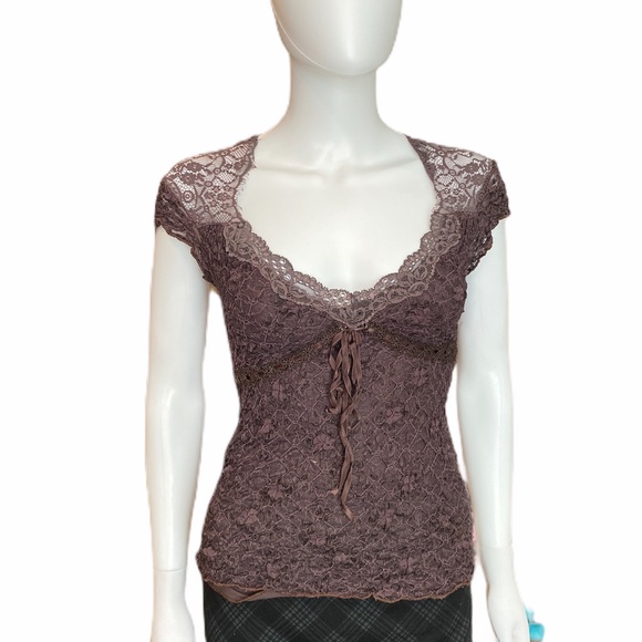 ann ferriday lace top
